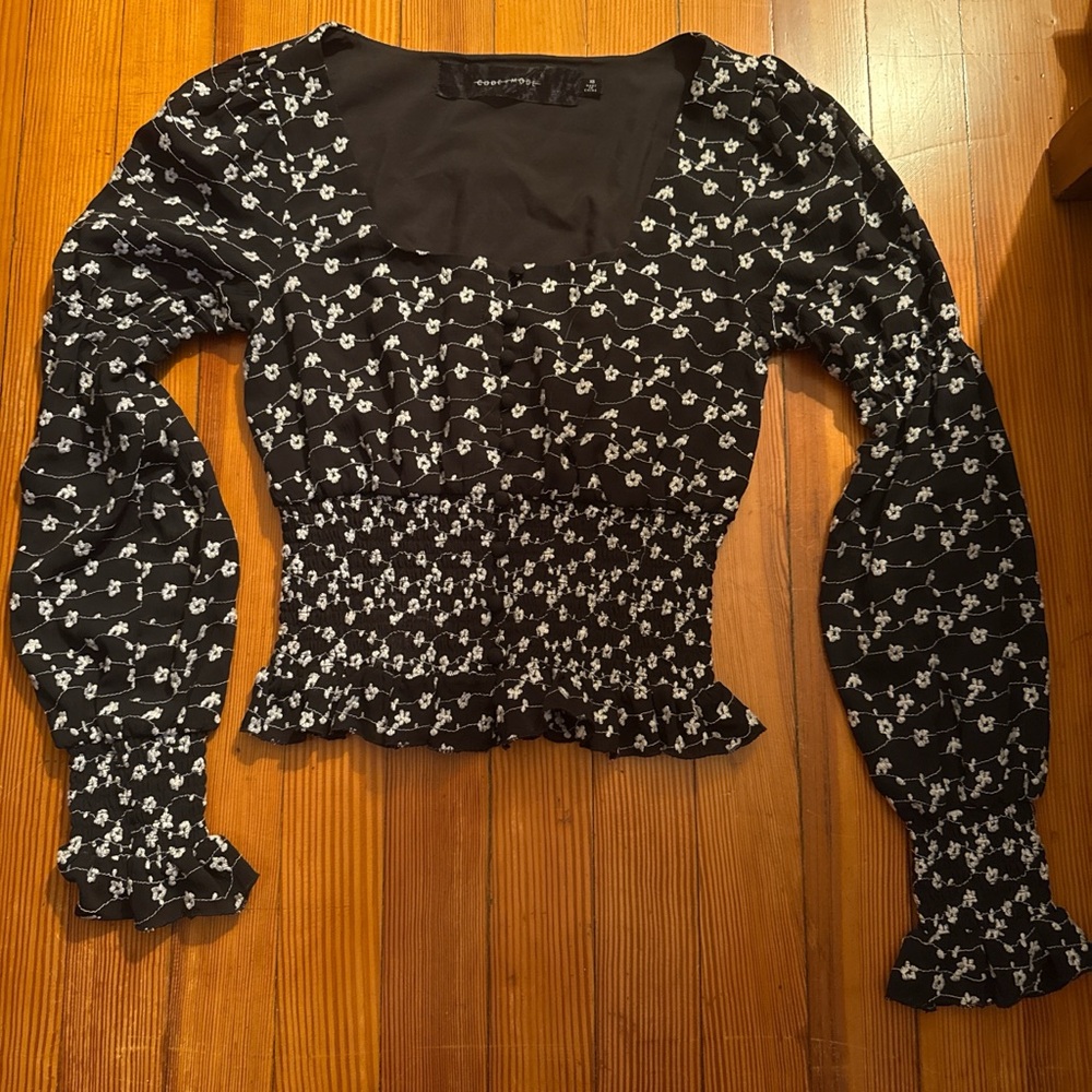 Whimsigoth Black button up Floral Long Sleeve Top